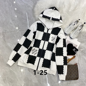 LV Women's Outwear 35